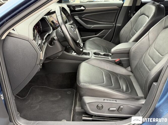 Volkswagen Jetta 37 interauto-car