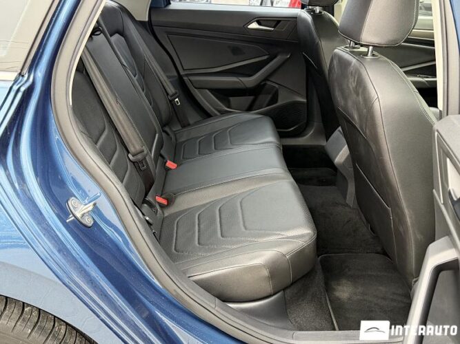 Volkswagen Jetta 47 interauto-car