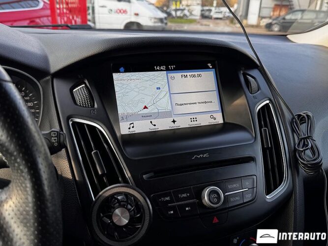 Ford Focus 40 interauto-car