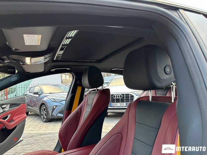 Mercedes CLS 300 54 interauto-car