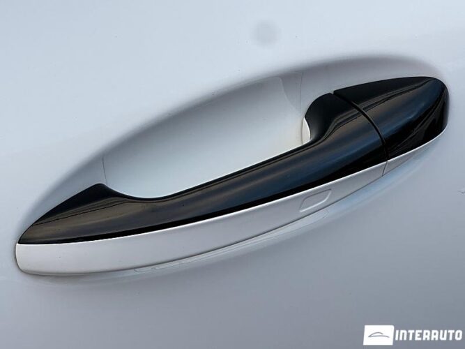 Mercedes CLS 300 57 interauto-car