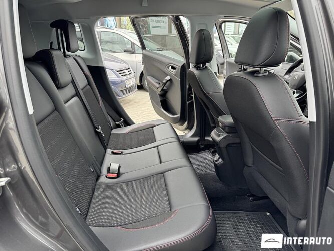 Peugeot 2008 47 interauto-car