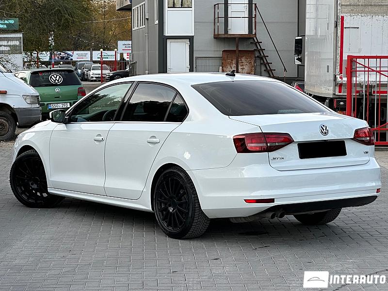 Volkswagen Jetta 12 automobil-interauto