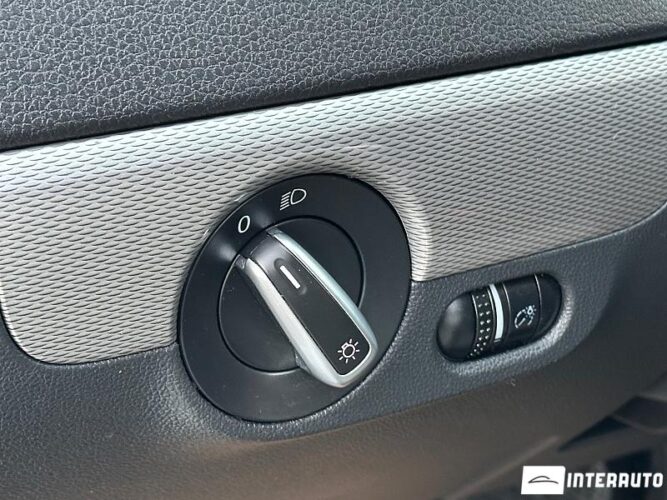 Volkswagen Jetta 45 interauto-car