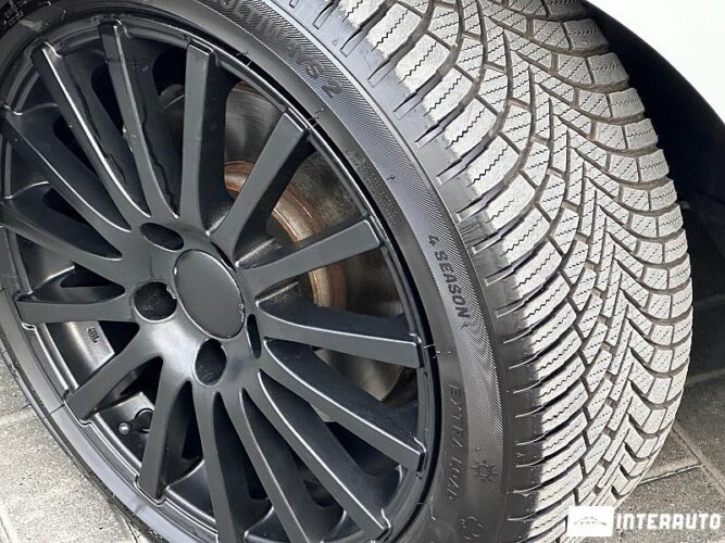 Volkswagen Jetta 44 interauto-car