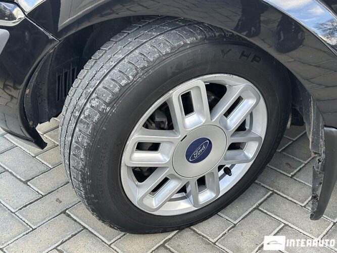 Ford Fusion 44 interauto-car