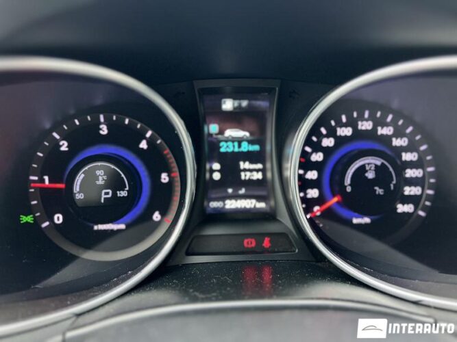 Hyundai Santa Fe 43 interauto-car