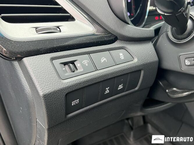 Hyundai Santa Fe 39 interauto-car