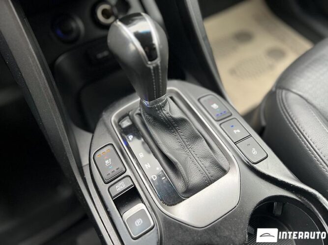 Hyundai Santa Fe 47 interauto-car