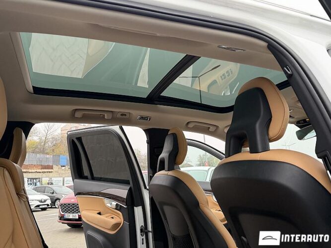 Volvo XC 90 51 interauto-car