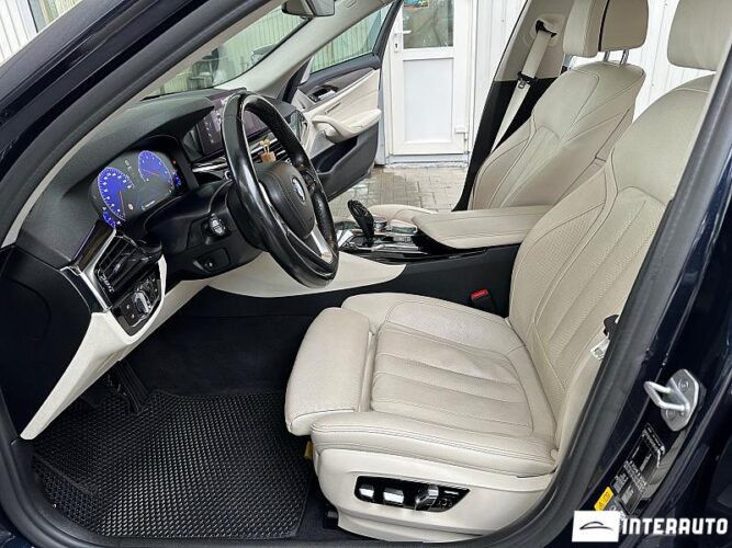 BMW 530e 39 interauto-car