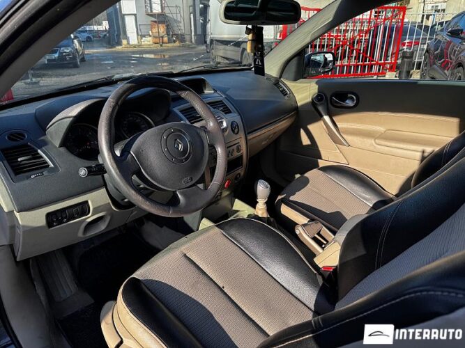 Renault Megane 24 interauto-car