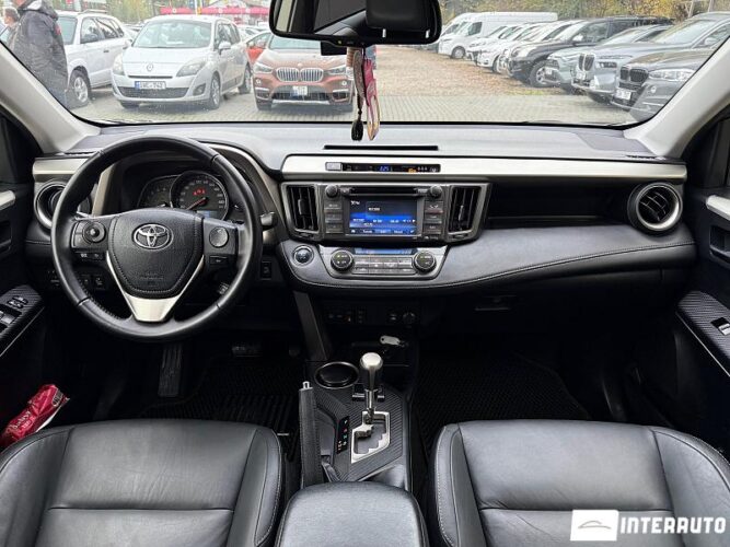 Toyota Rav-4 41 interauto-car