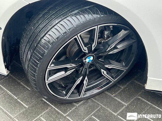 BMW 330 46 interauto-car