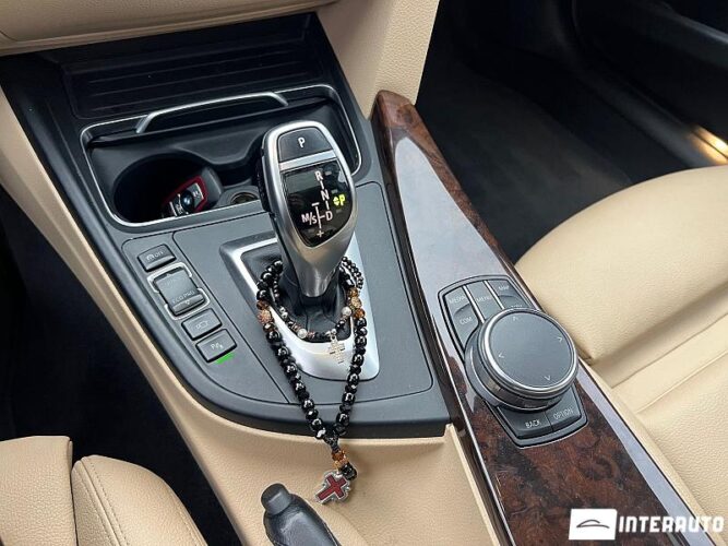 BMW 330 43 interauto-car