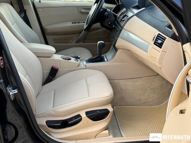 BMW X3 2.0D 42 interauto-car