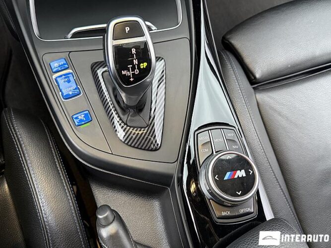 BMW M140i 51 interauto-car