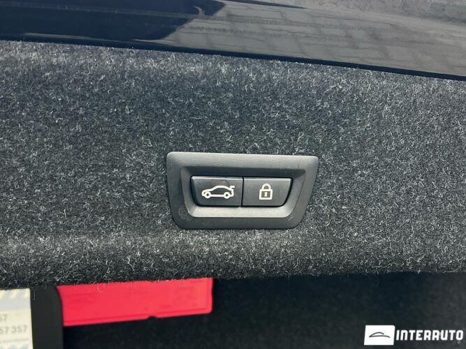 BMW 330E 69 interauto-car