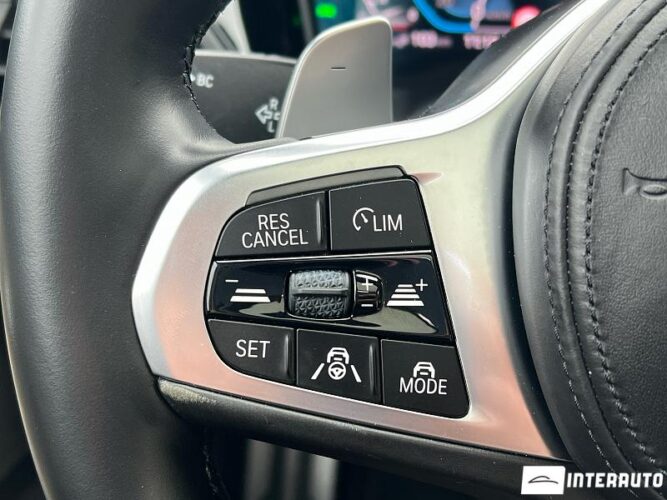 BMW 330E 54 interauto-car