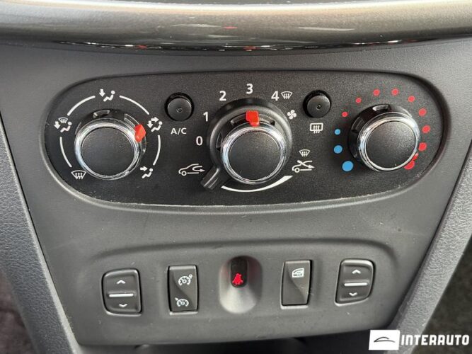 Dacia Sandero Stepway 39 interauto-car