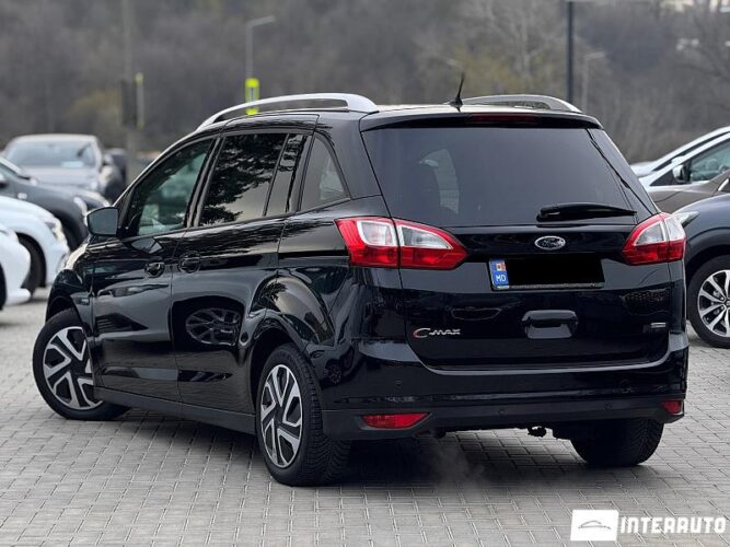 Ford Grand C-MAX 32 interauto-car