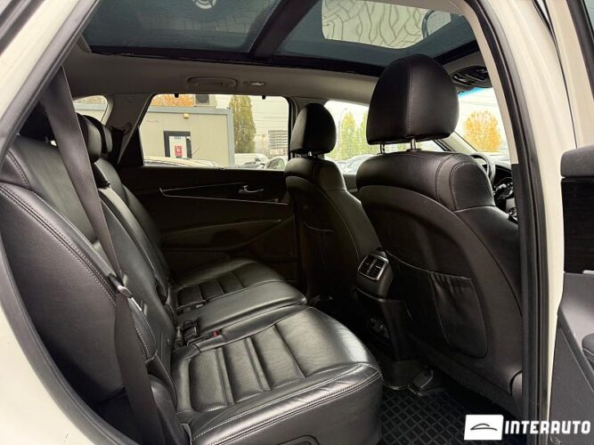 Kia Sorento 45 interauto-car