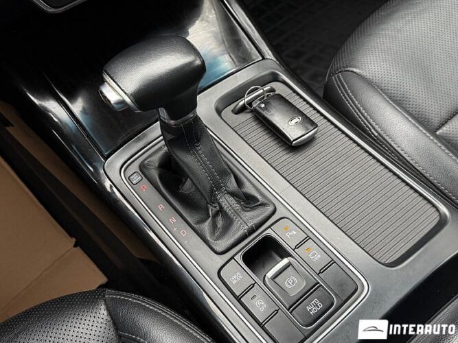 Kia Sorento 43 interauto-car