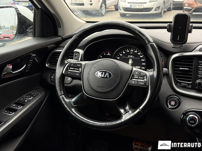 Kia Sorento 39 interauto-car