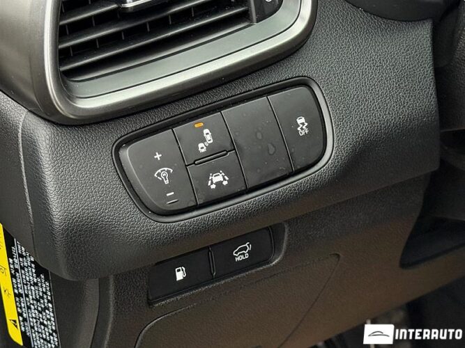 Kia Sorento 36 interauto-car