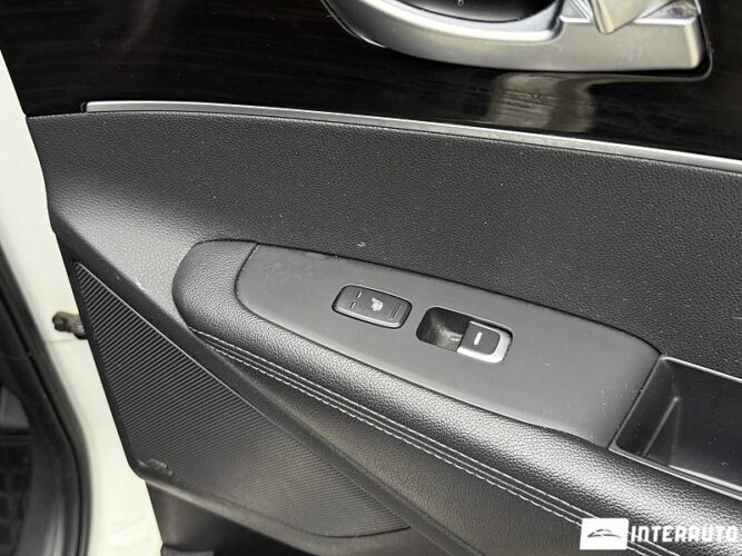 Kia Sorento 46 interauto-car