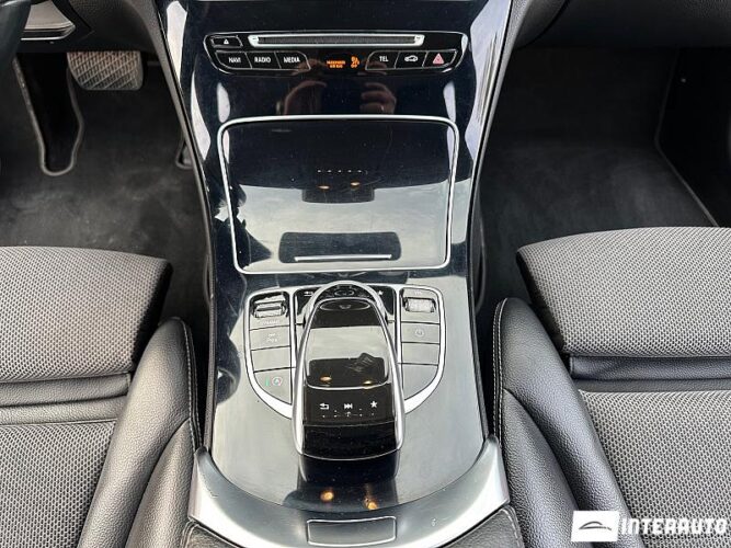 Mercedes C 220 42 interauto-car