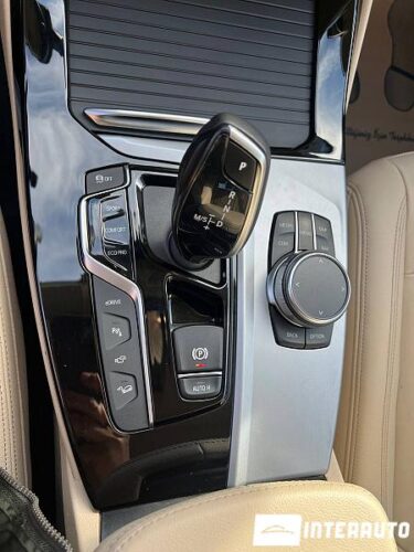 BMW X3 3.0e 41 interauto-car