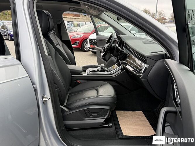 Audi Q7 53 interauto-car