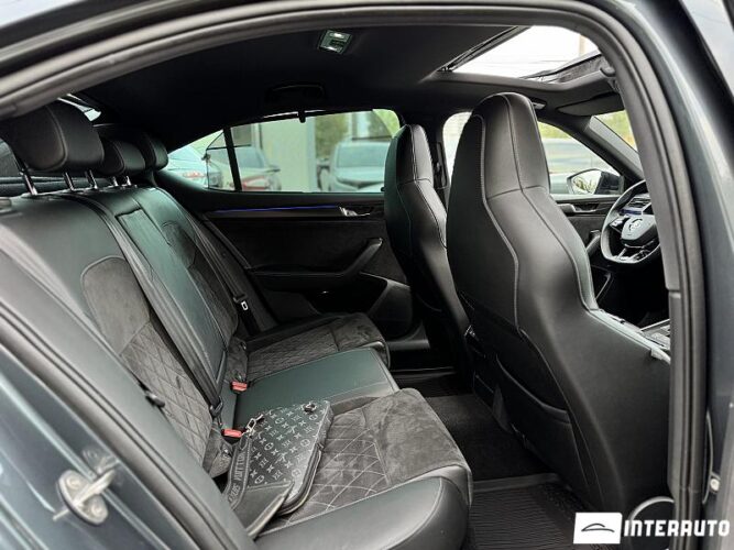 Skoda Superb 49 interauto-car