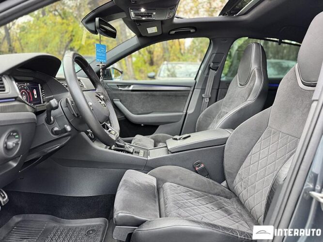 Skoda Superb 39 interauto-car