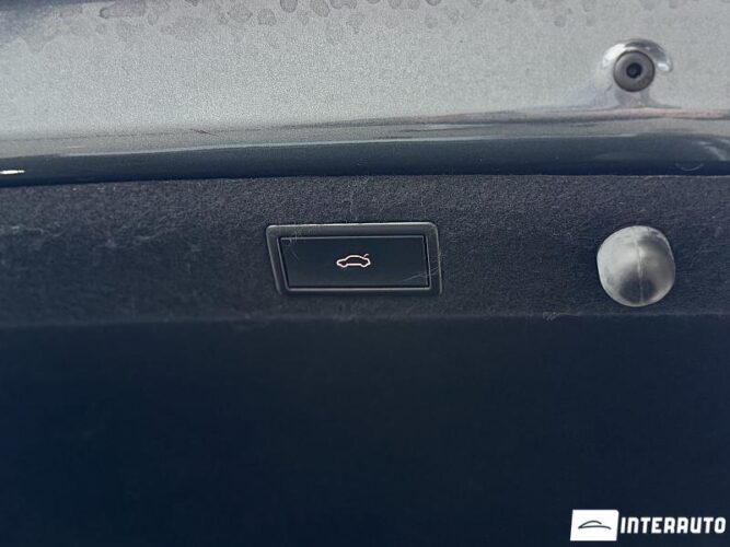 Skoda Superb 36 interauto-car