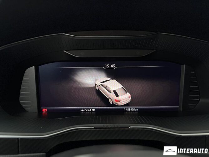 Skoda Superb 43 interauto-car