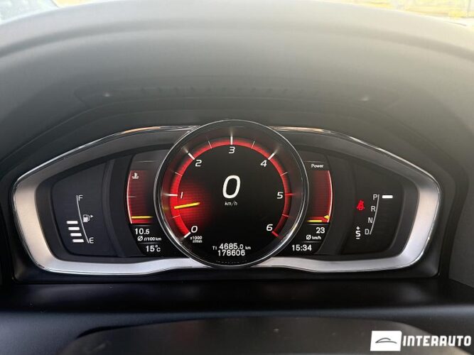 Volvo XC 60 39 interauto-car