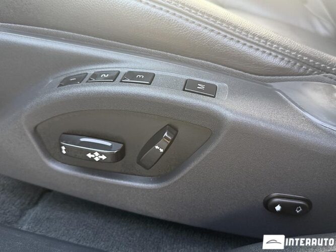 Volvo XC 60 49 interauto-car