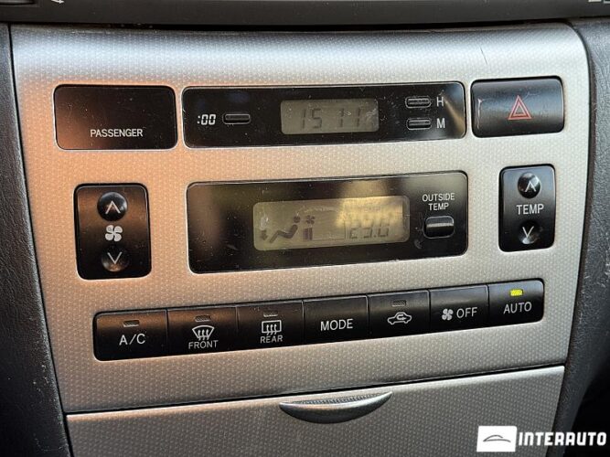 Toyota Corolla 38 interauto-car