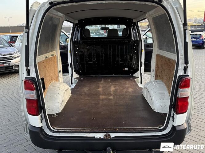 Toyota Hiace 37 interauto-car