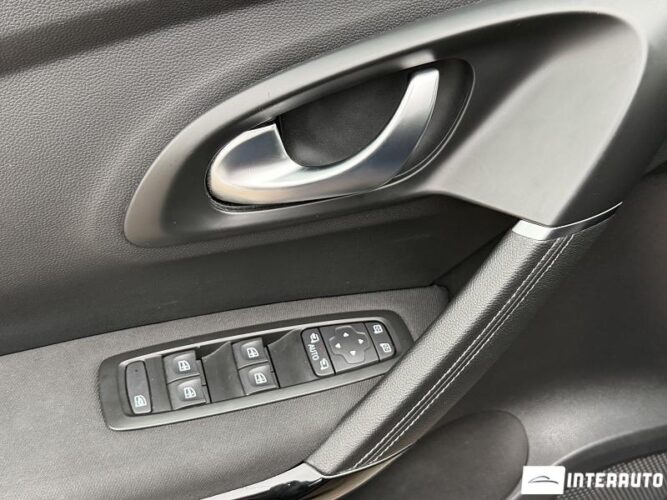 Renault Kadjar 36 interauto-car