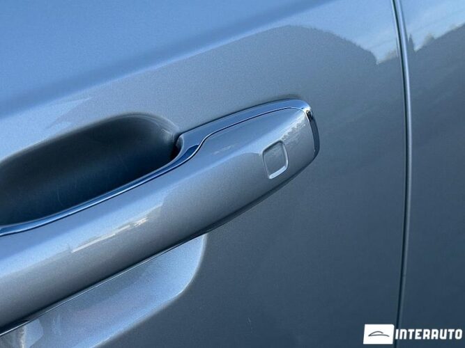 Volvo XC 90 34 interauto-car