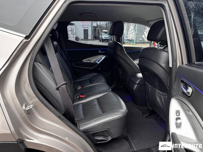 Hyundai Santa Fe 52 interauto-car