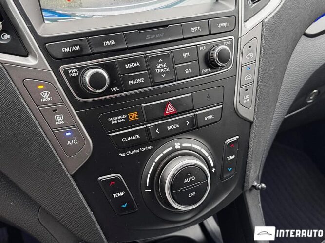 Hyundai Santa Fe 44 interauto-car