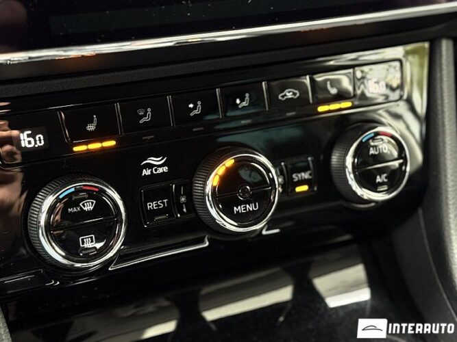 Skoda Superb 50 interauto-car