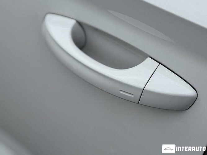 Skoda Superb 40 interauto-car