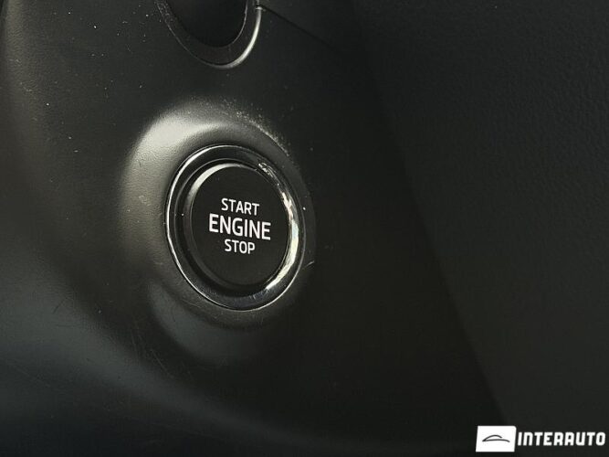 Skoda Superb 48 interauto-car