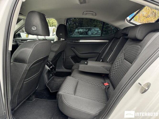 Skoda Superb 53 interauto-car