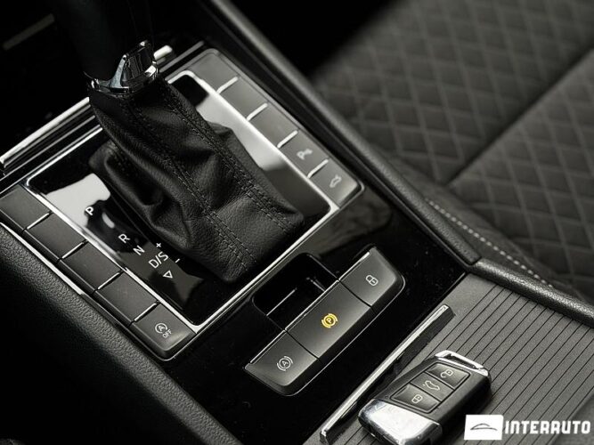 Skoda Superb 51 interauto-car